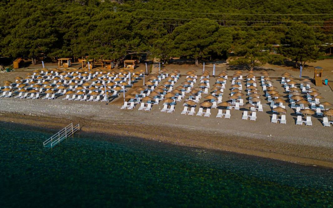 Bodrum Yalıkavak'ta sosyetenin kalbine mavi bayraklı halk plajı: Bakan Ersoy tarih verdi 1